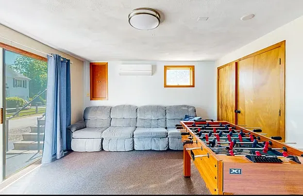8 Birch Cir — Photo 12