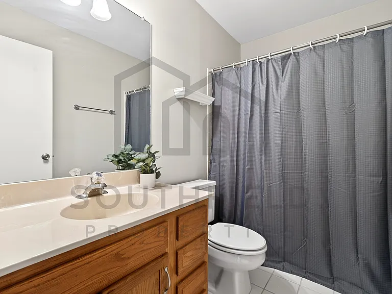 1069 Crisfield Dr #1 — Photo 22
