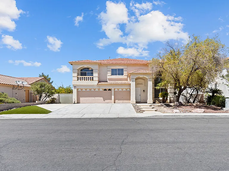 1006 Aspen Breeze Ave — Photo 2