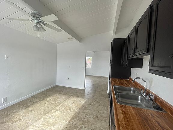 4th image of 1947 Adams St APT 4