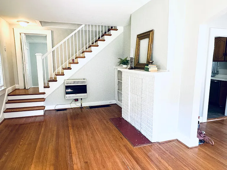 203 Boyd St — Photo 6