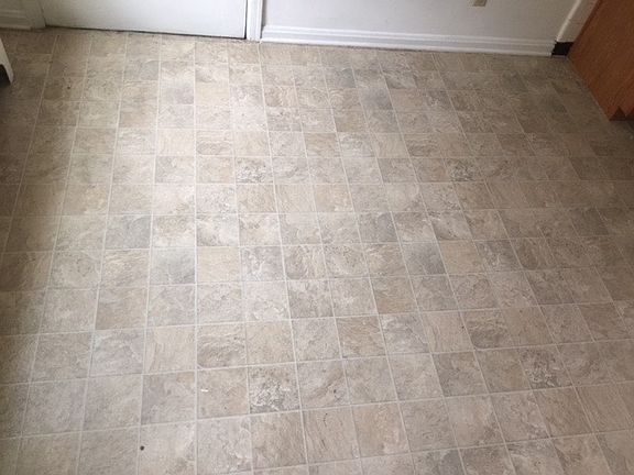 4th image of 7143 Eastlawn Dr APT 2