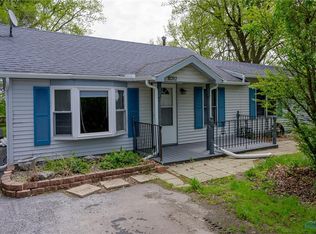 18202 Brim Rd, Bowling Green, OH 43402