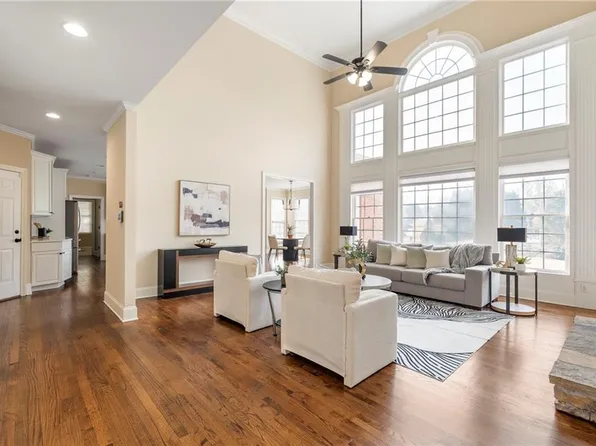 870 Longstone Lndg, Alpharetta, GA 30022