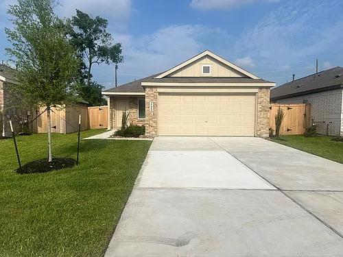 31212 Pratola Serra Cir Photo 1