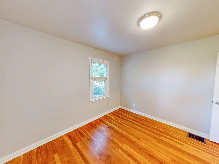 2543 Mount Holyoke Rd — Photo 29