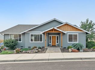 34 Terra Linda Ct, Eagle Pt, OR 97524