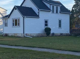 1413 Nagle Ave, Manitowoc, WI 54220