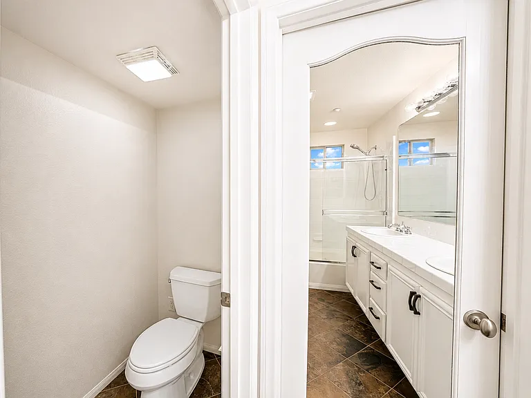312 Bishop Dr — Photo 30