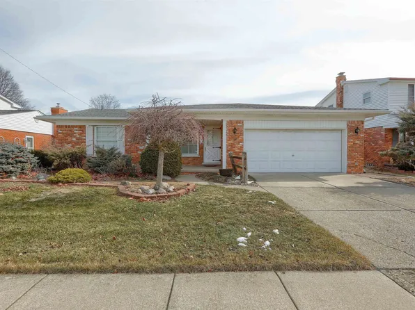 30616 McGrath Dr, Warren, MI 48093