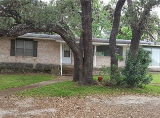 109 Creekview Dr, Canyon Lake, TX 78133