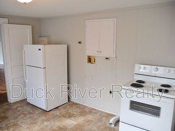 4th image of 1419B Highland Ave