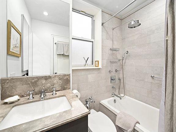 5th image of 345 E 57th St APT 8C