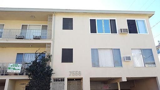 3rd image of 7558 Romaine St APT 12
