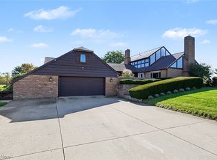 13177 Beaver Springfield Rd, New Springfield, OH 44443