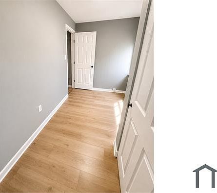 5th image of 316 Cameron Rd