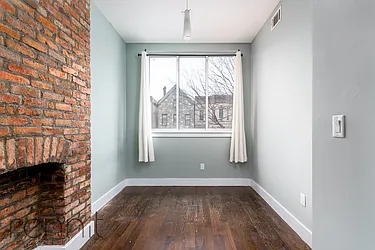 Rented by Rennit Inc.