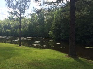 Log Cabin Ln, Aberdeen, NC 28315