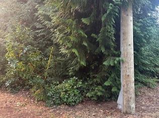 160 Harlech Rd, Qualicum Beach, BC V9K1G9