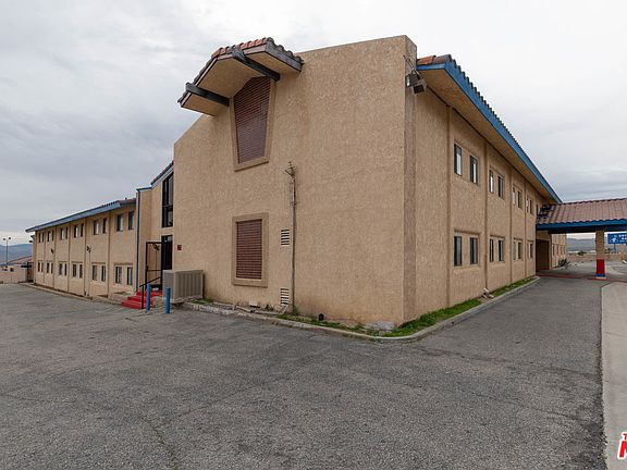 4th image of 67485 Hacienda Ave