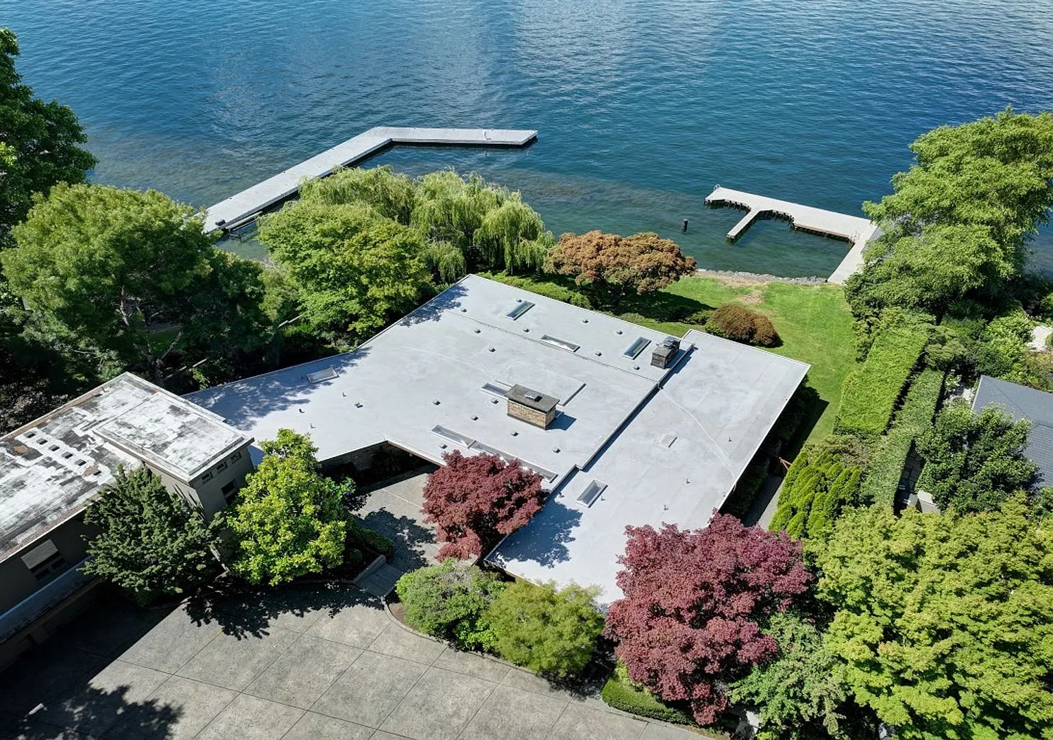 4Bd/4.5Ba Medina Home — Photo 2
