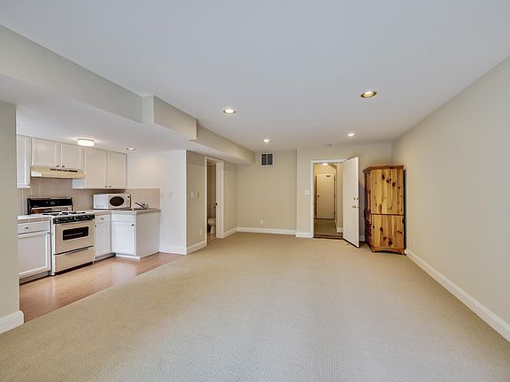 5th image of 3723 Divisadero St #A