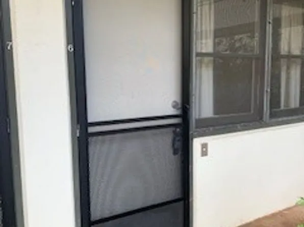 H106ach(TEOMe), 546 Lauiki St APT 6, Honolulu, HI 96826