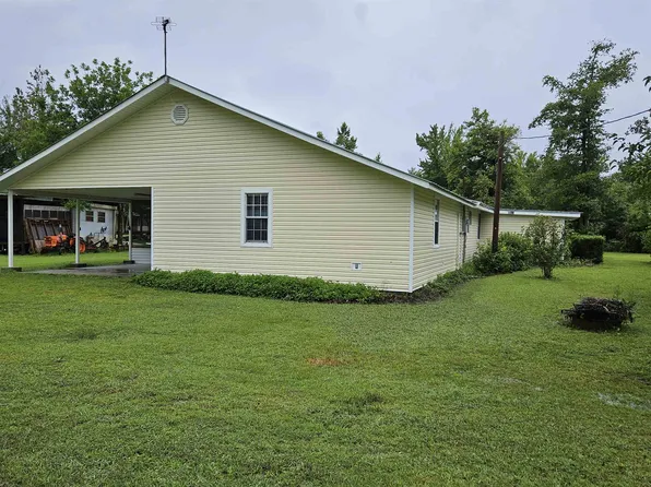 4001 SW Flamingo Dr, Bristol, FL 32321