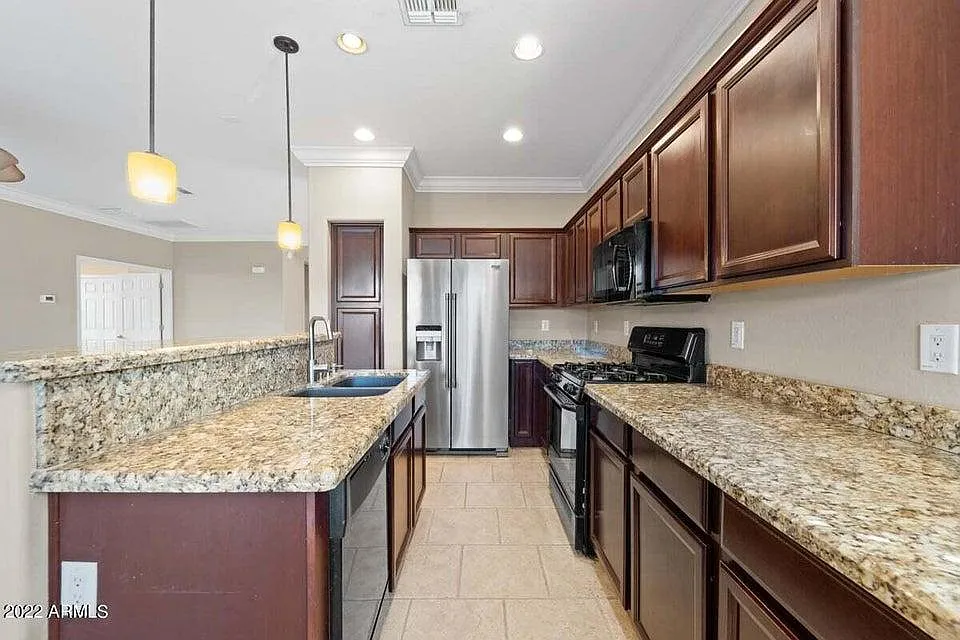 42030 N 45th Dr — Photo 2