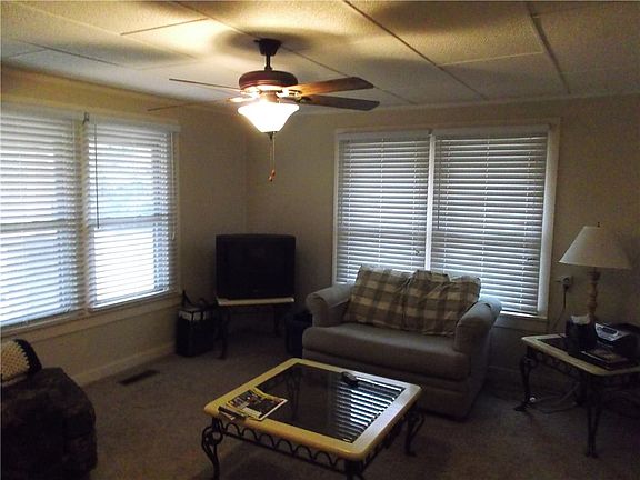 4th image of 637 County Road 4400