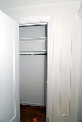 Rented by Wave Real Estate Group | media 20