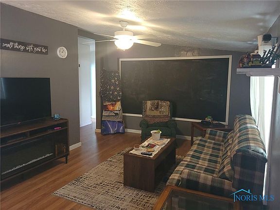 2nd image of 534 N Ottokee St