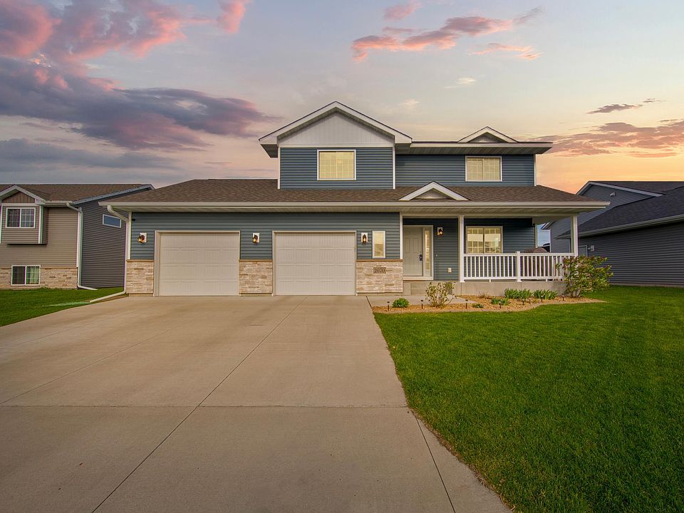 1st image of 2070 Pratt Cir