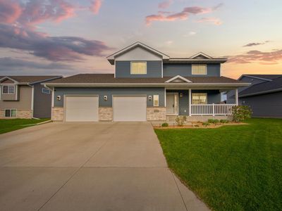 2070 Pratt Cir, Saint Peter, MN, 56082