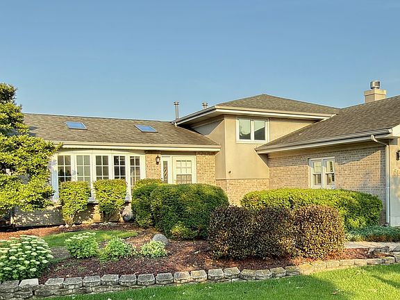 3rd image of 514 Stephanie Dr