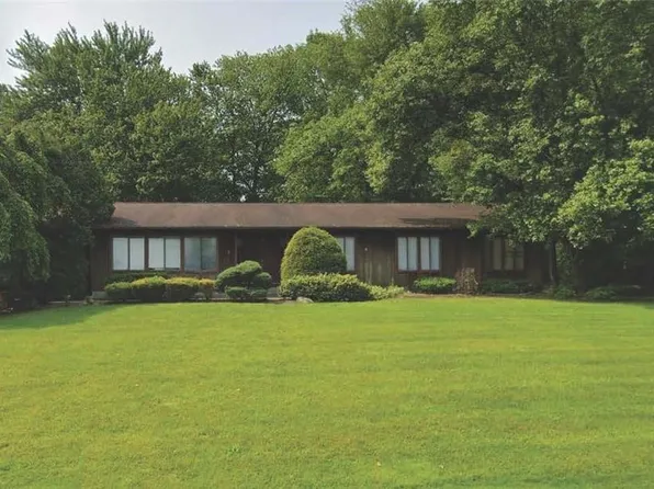 (undisclosed Address), New City, NY 10956