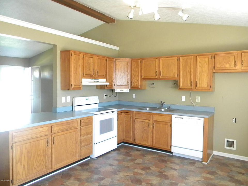 8008 Kenhurst Dr, Louisville, KY 40258 Zillow