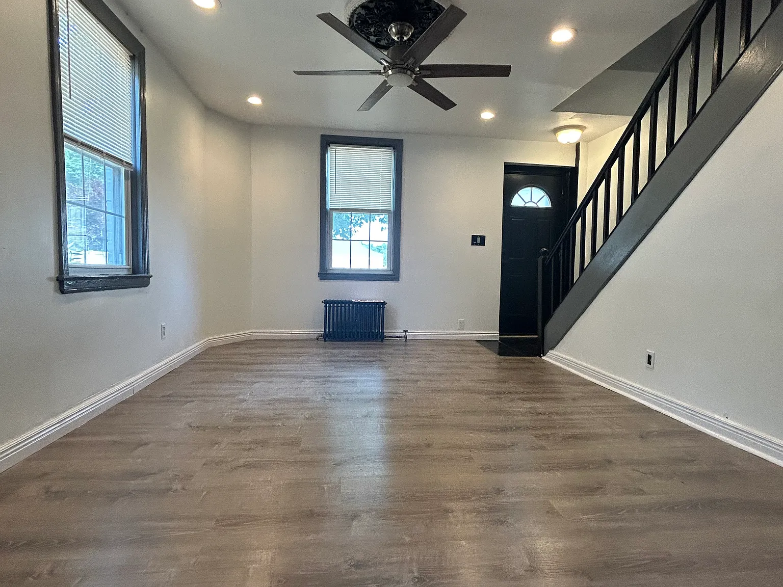 2 bed, 784 sqft, $1,800 — Photo 3