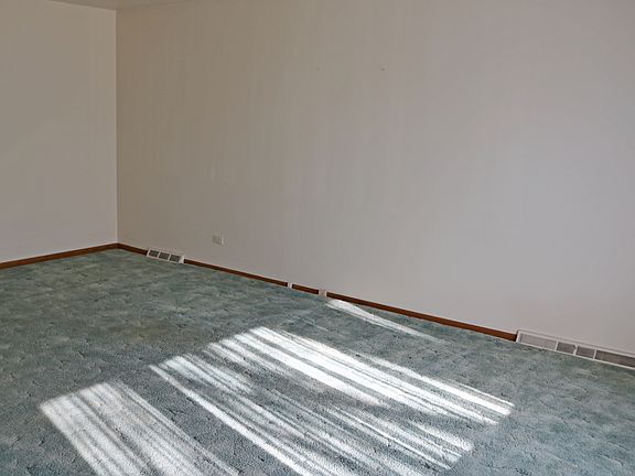 3rd image of 9222 S 50th Ave