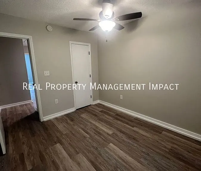 4 Willow Bridge Dr — Photo 35
