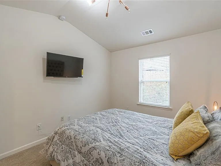 1506 River Oak Ln — Photo 13