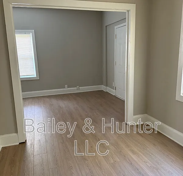 1306 Cahaba Dr SW — Photo 5
