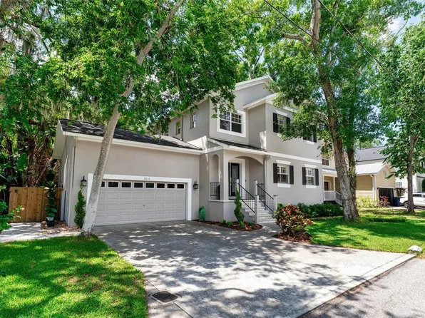2612 W Wyoming Ave, Tampa, FL 33611