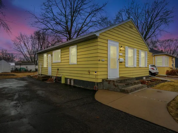 2072 Case Ave E, Saint Paul, MN 55119