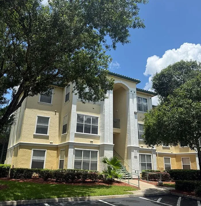 8927 Legacy Ct #20-201