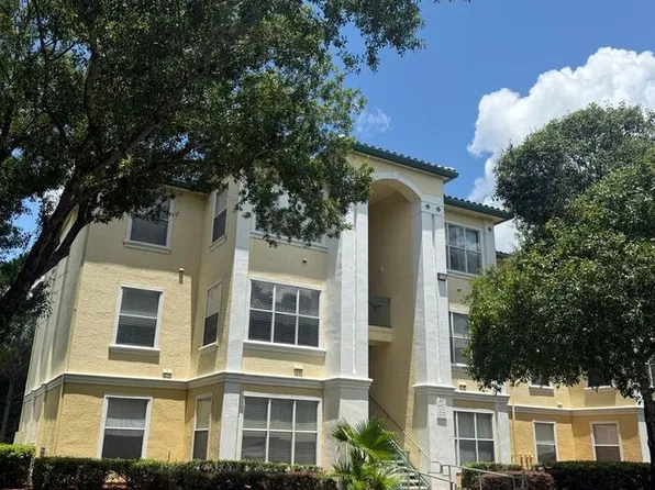 8927 Legacy Ct, Kissimmee, FL