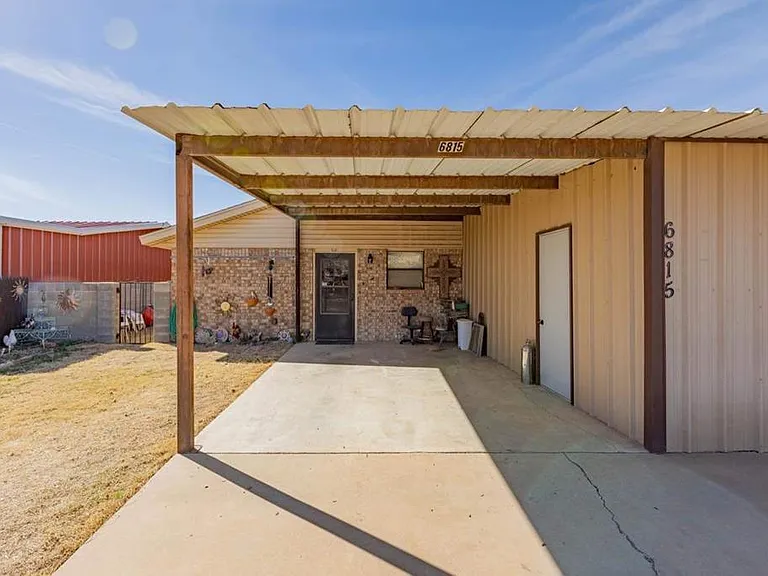 6819 Ector Ave — Photo 1