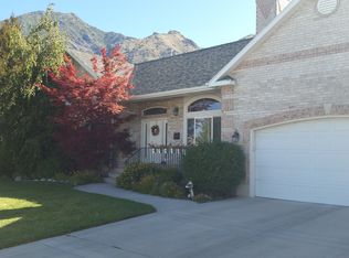 302 N 525th St E, Springville, UT 84663