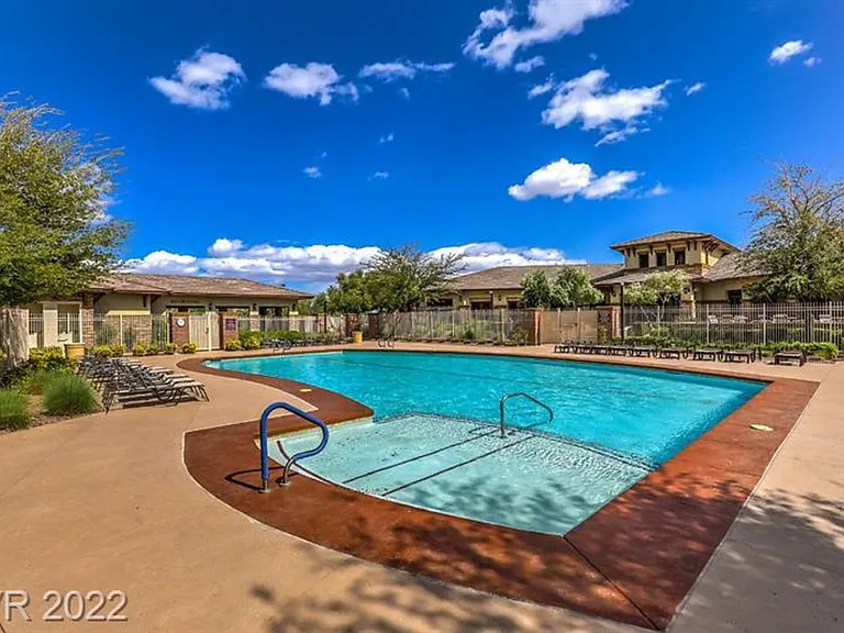 7725 Donner Peak St — Photo 25