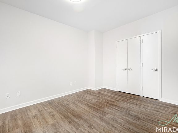 5th image of 15 Park Row APT 15D